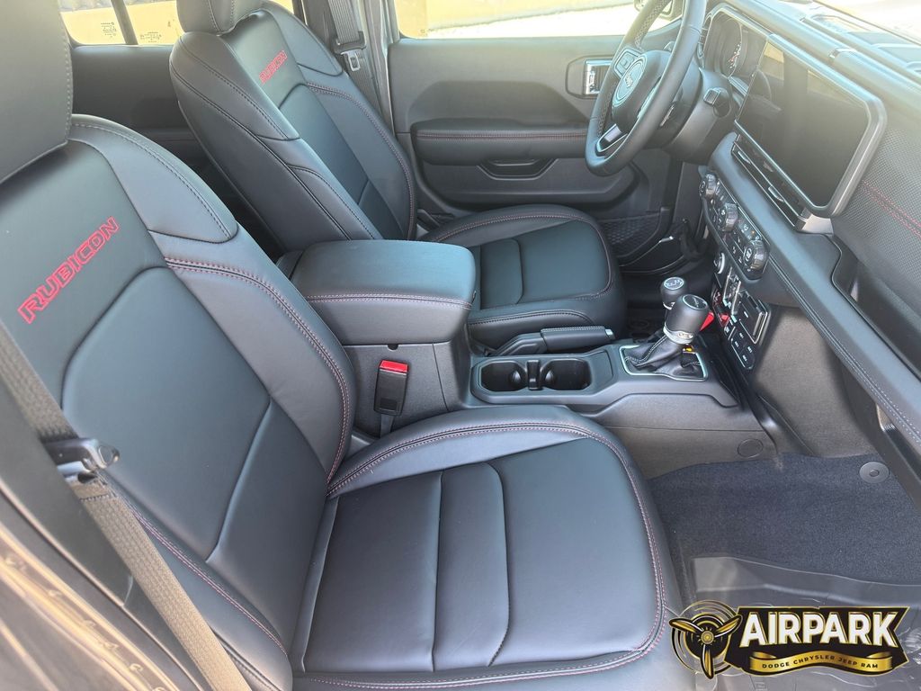 New 2026 Granite Crystal Jeep Rubicon image 18