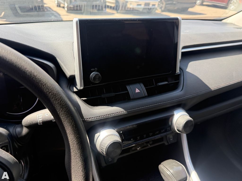 Used 2024 Ice Toyota LE image 10