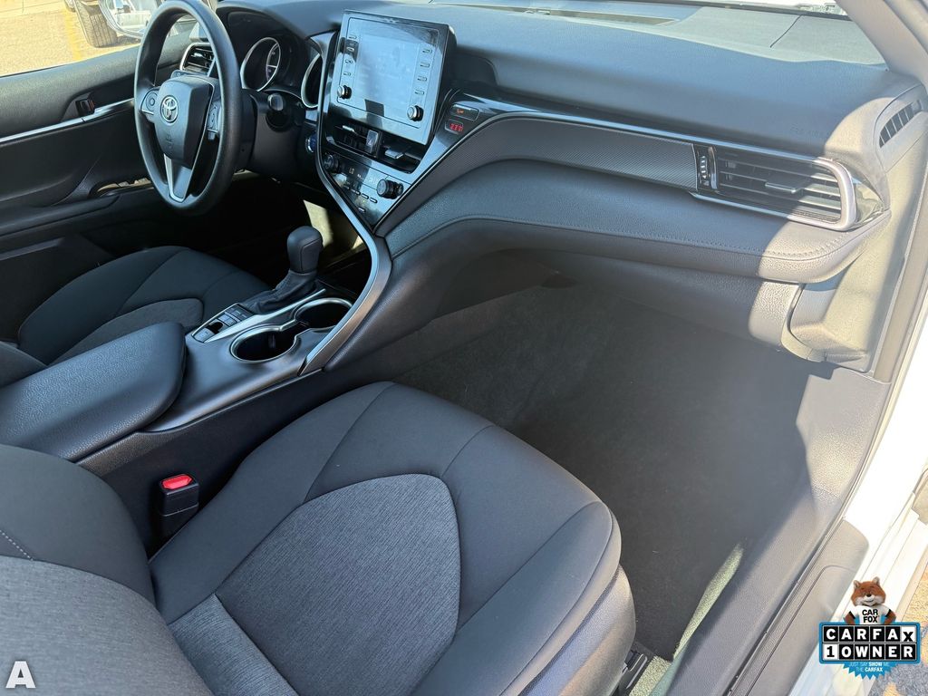 Used 2023 White Toyota LE image 29