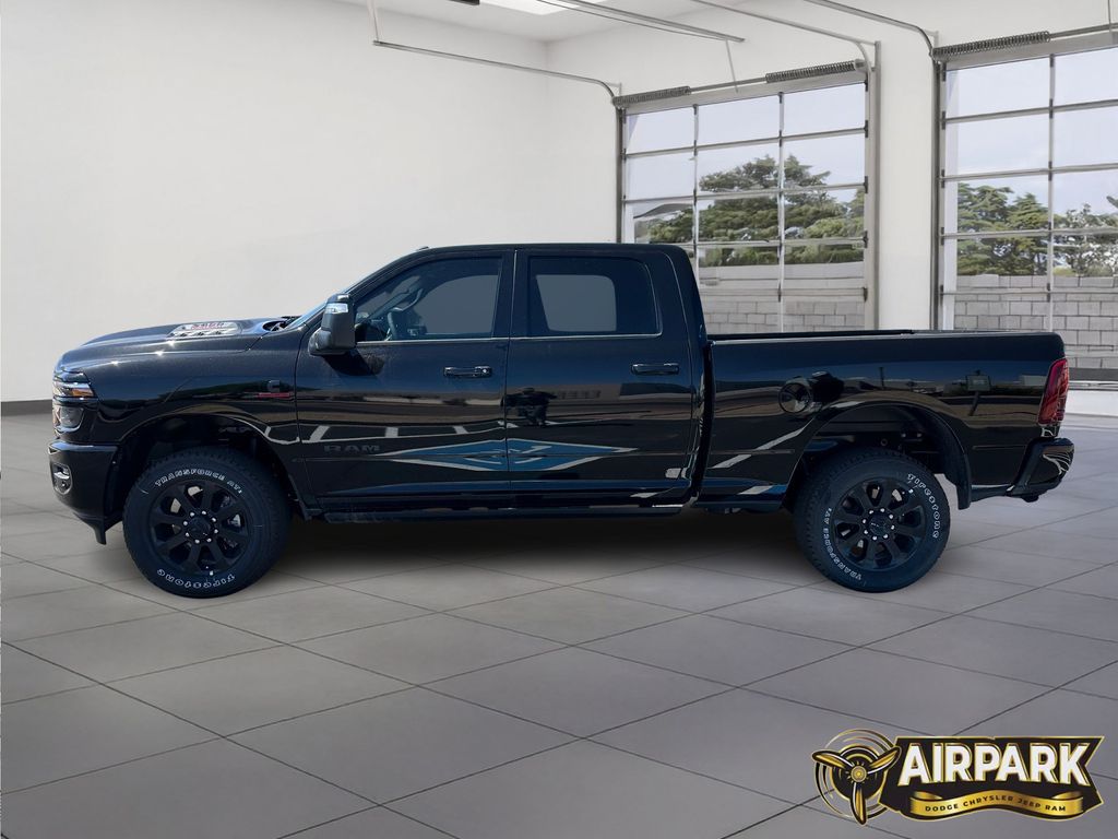 New 2026 Diamond Black Crystal Pearlcoat Ram Laramie image 8