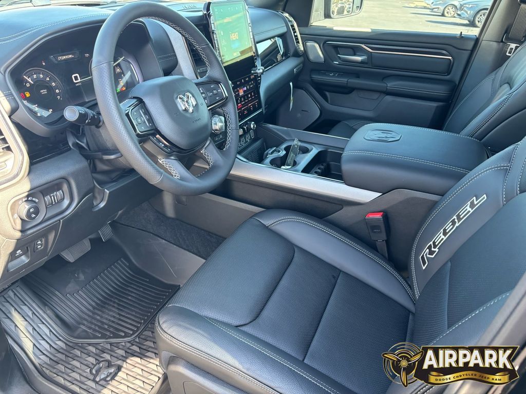 New 2026 Diamond Black Crystal Pearlcoat Ram Rebel image 10