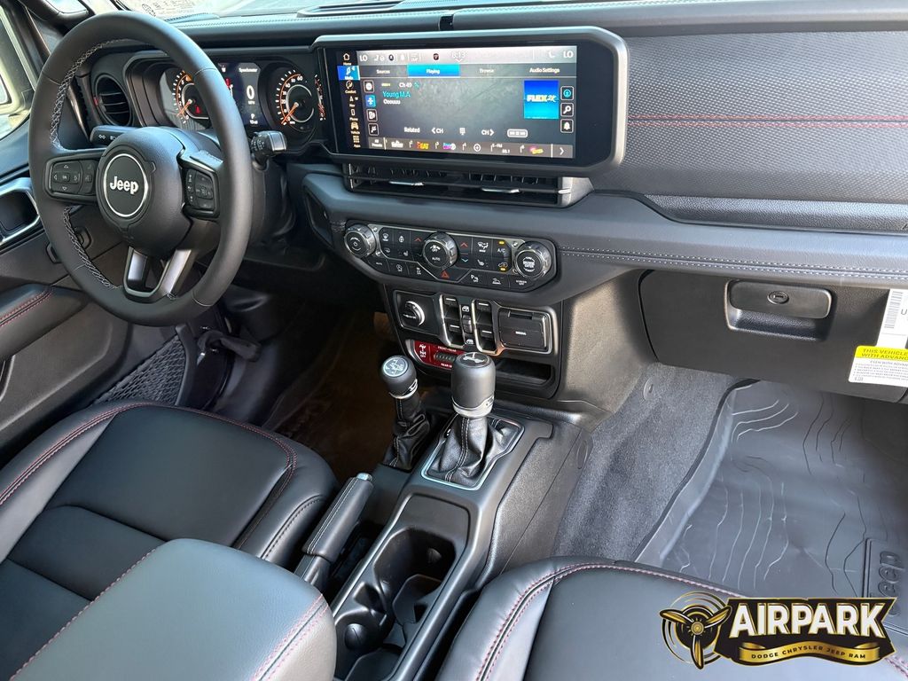 New 2026 Granite Crystal Jeep Rubicon image 10