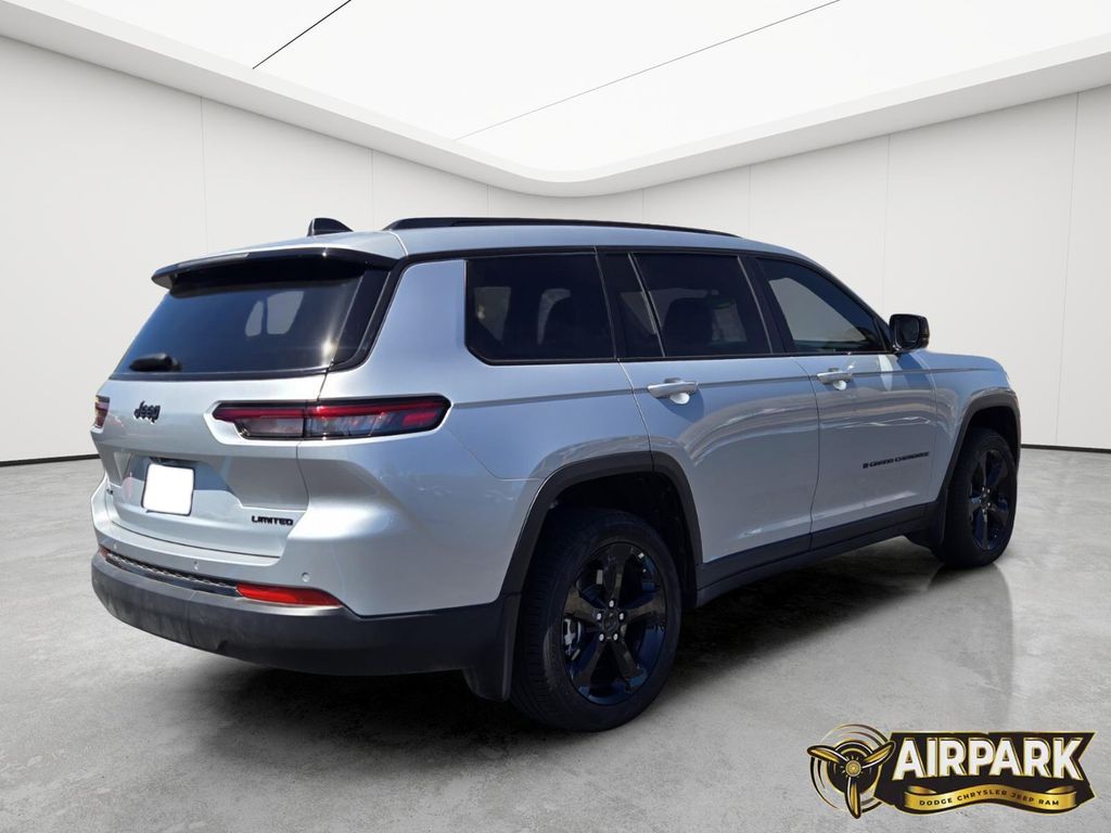 New 2025 Silver Zynith Jeep Limited image 4