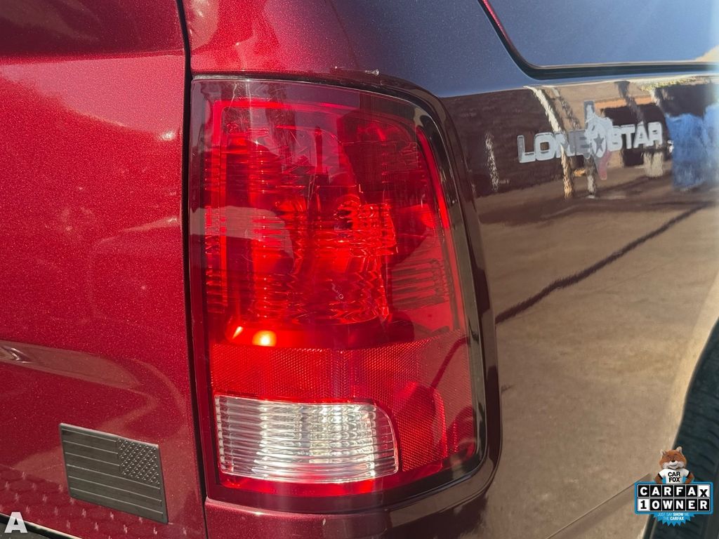 Used 2016 Delmonico Red Pearlcoat Ram Lone Star image 12