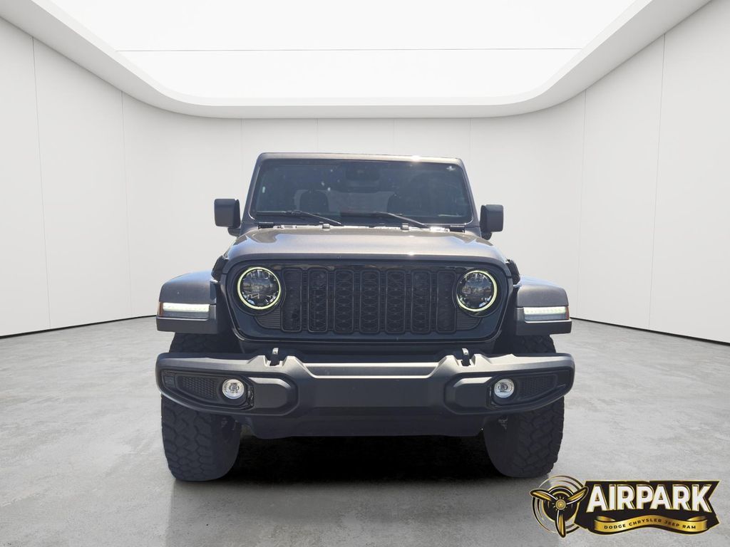 New 2025 Granite Crystal Jeep Sport image 9