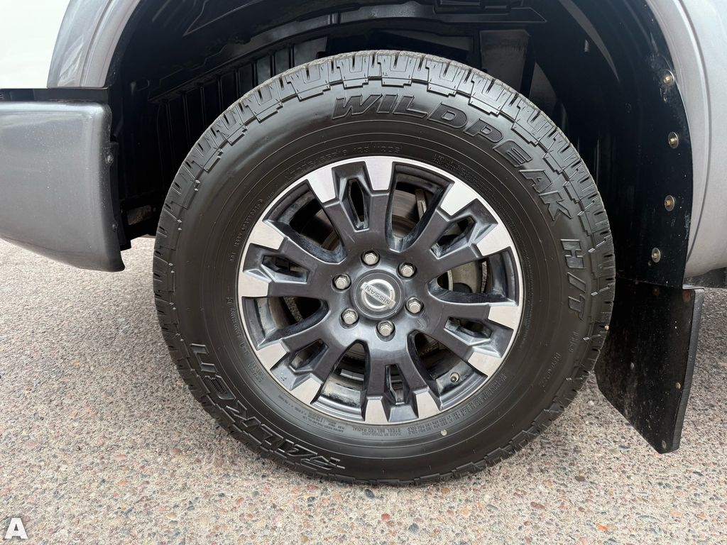 Used 2017 Pearl White Nissan PRO-4X image 10