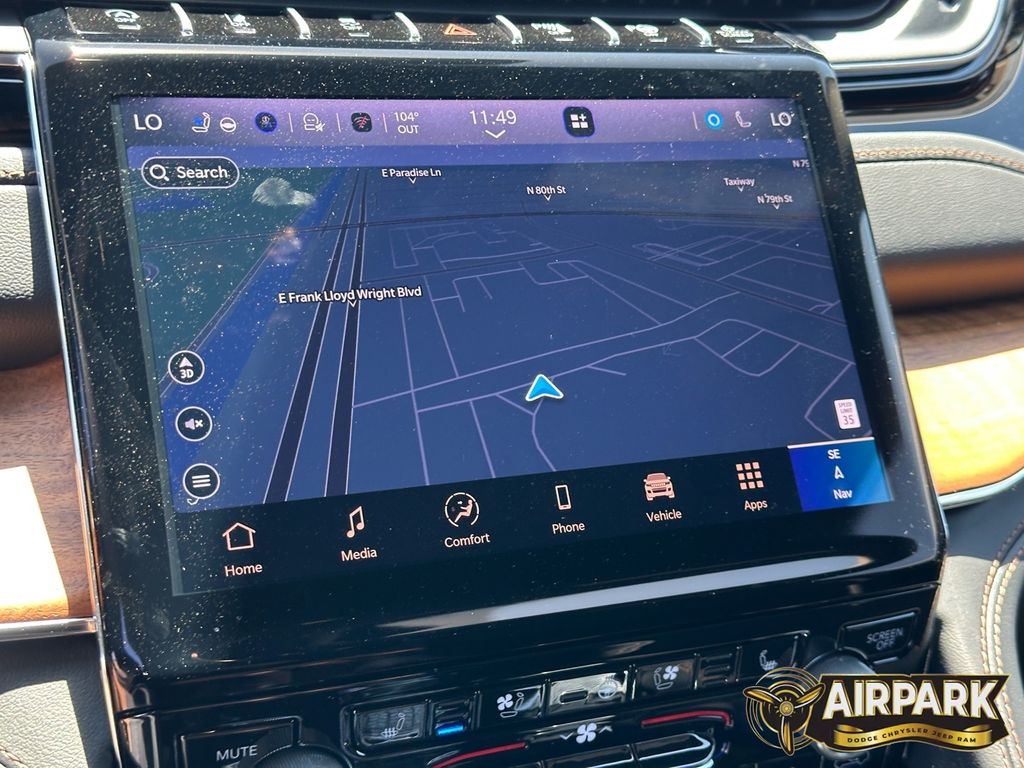 New 2025 Diamond Black Crystal Pearlcoat Jeep Summit image 19