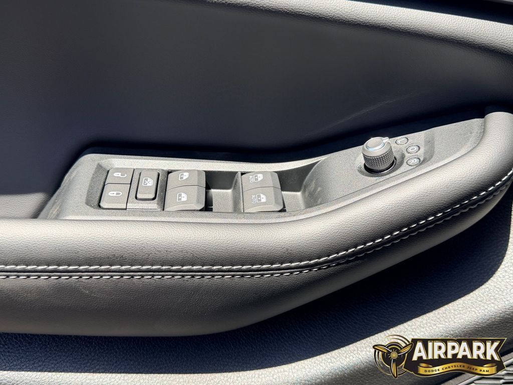 New 2026 Baltic Gray Jeep Limited image 17