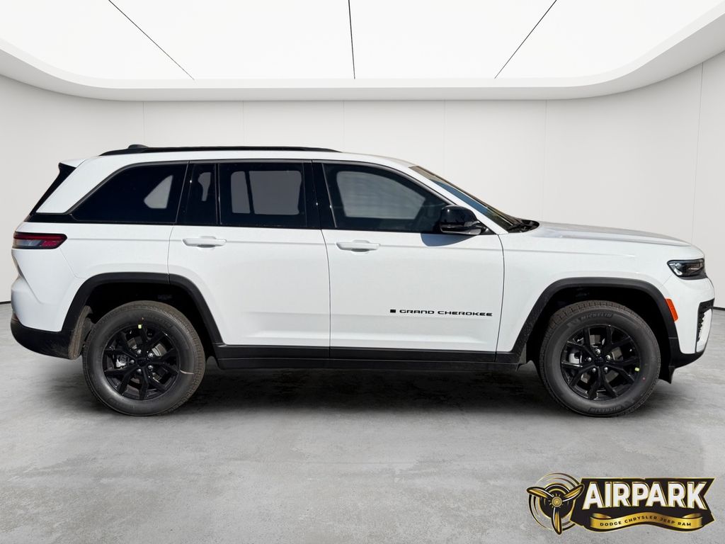 New 2026 Bright White Jeep Laredo image 3