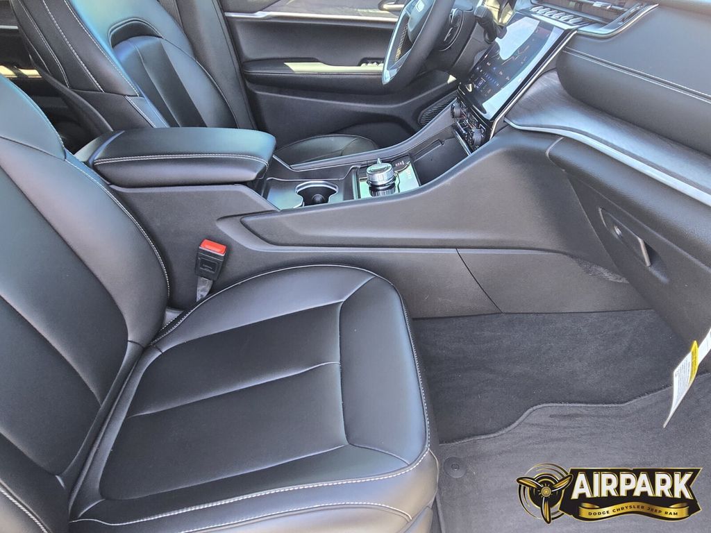 New 2025 Silver Zynith Jeep Limited image 14