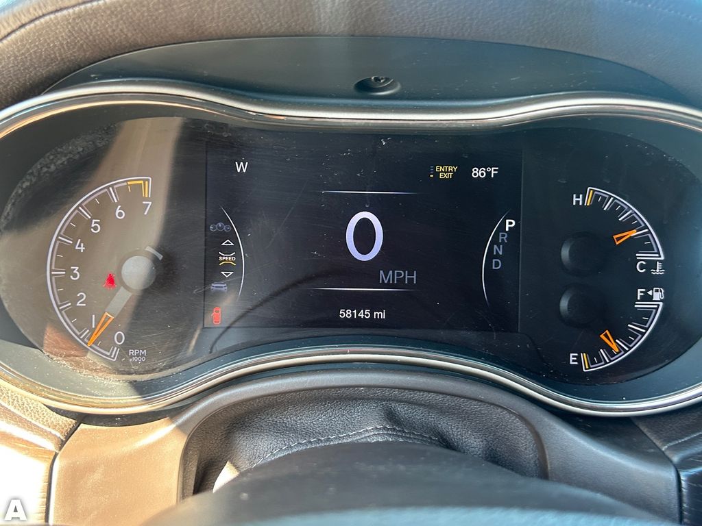 Used 2016 Ivory 3-Coat Jeep Summit image 30