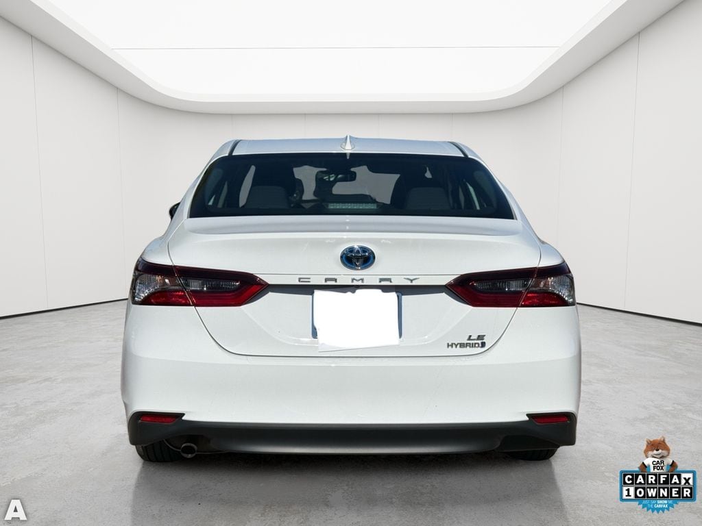 Used 2023 White Toyota LE image 6