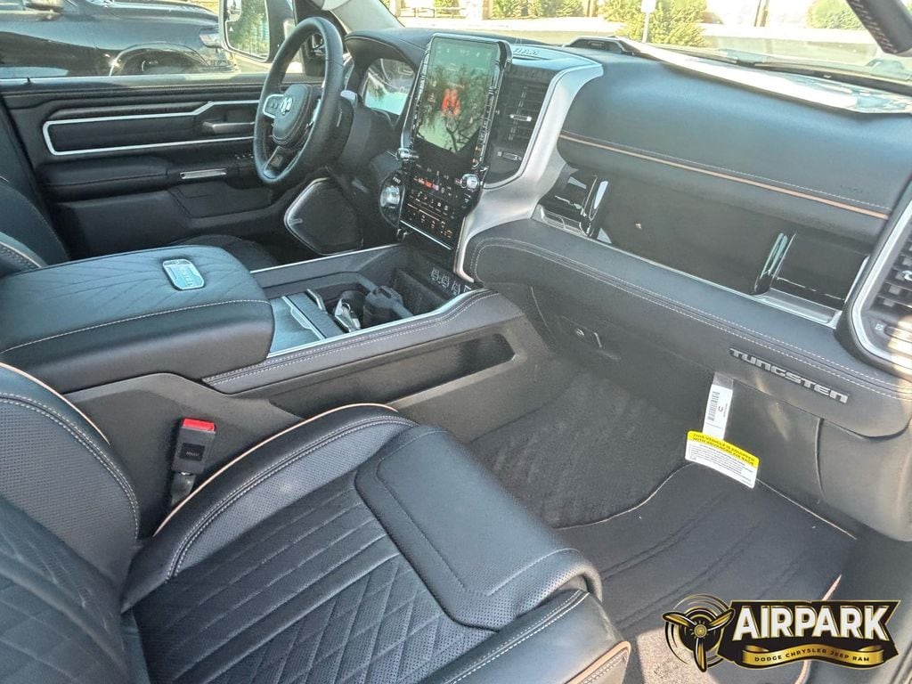 New 2026 Diamond Black Crystal Pearlcoat Ram Tungsten image 23