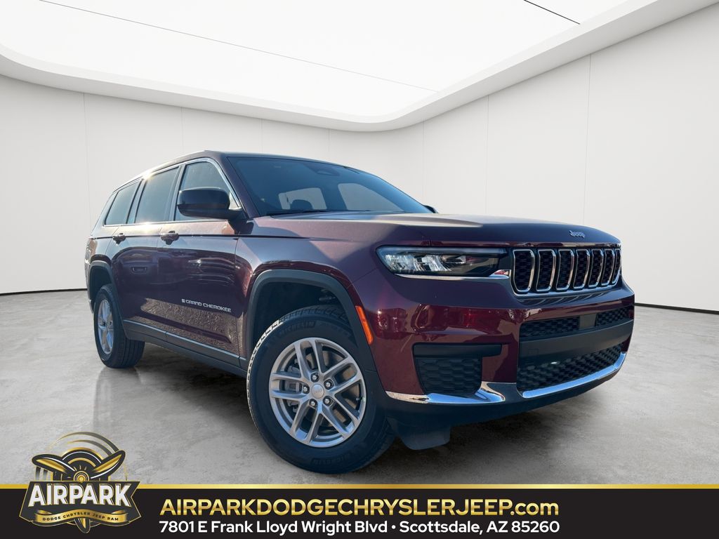 2025 Jeep Grand Cherokee L Laredo X 4x4's photo