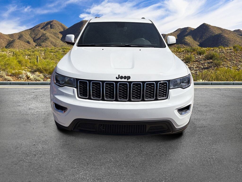 Used 2018 Jeep Grand Cherokee Laredo E SUV