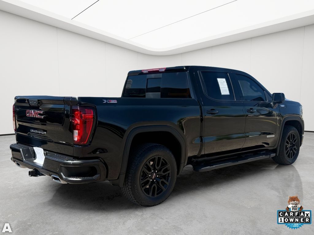 Used 2025 Onyx Black GMC Elevation image 7