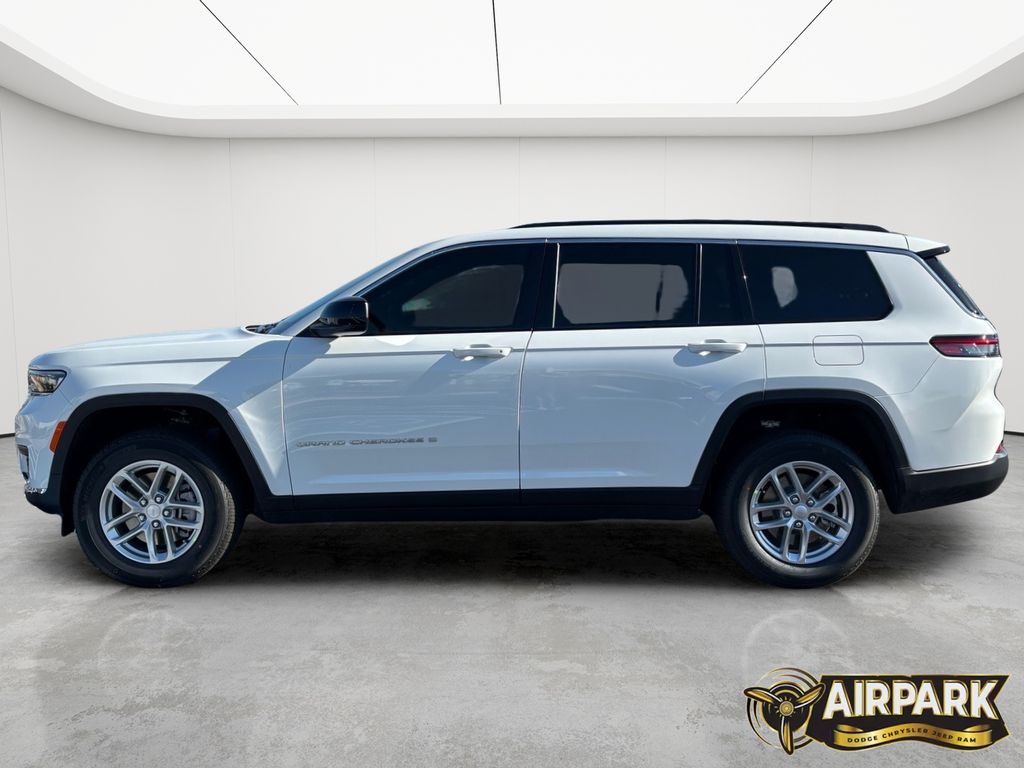 New 2025 Bright White Jeep Laredo image 7