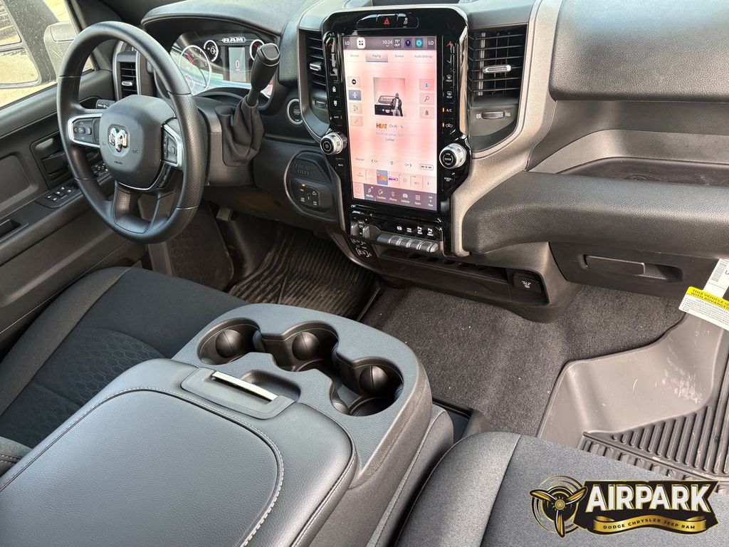 New 2026 Diamond Black Crystal Pearlcoat Ram Tradesman image 10