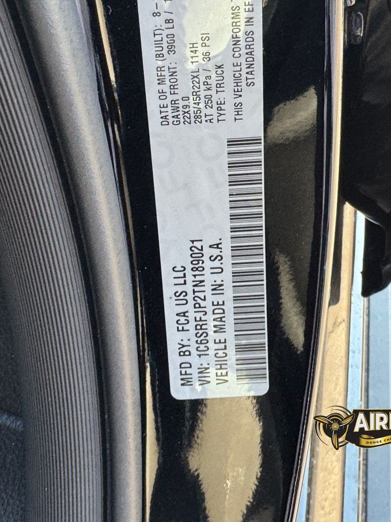 New 2026 Diamond Black Crystal Pearlcoat Ram Laramie image 24