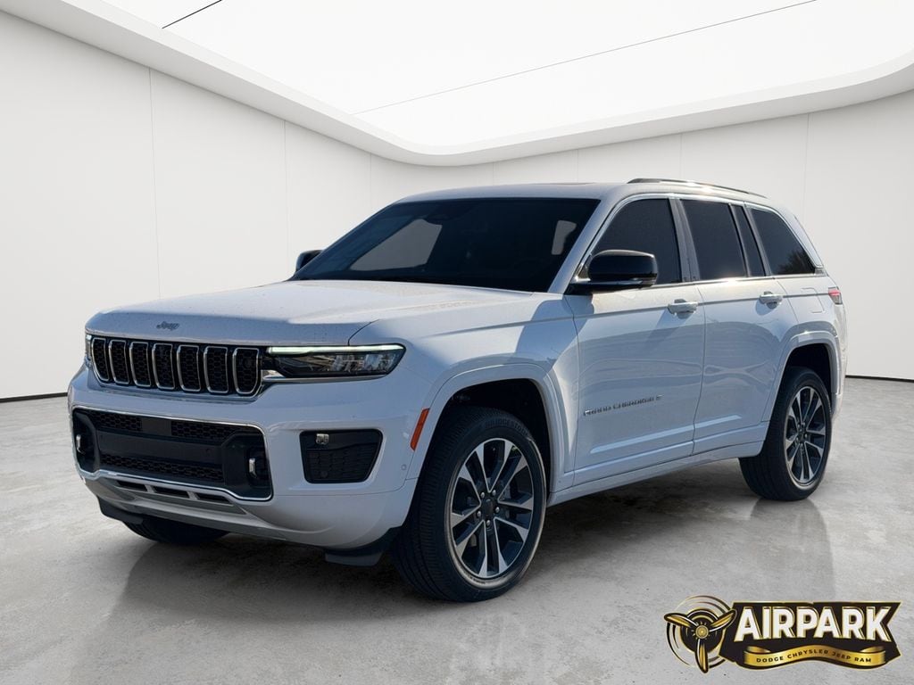 New 2025 Bright White Jeep Overland image 9
