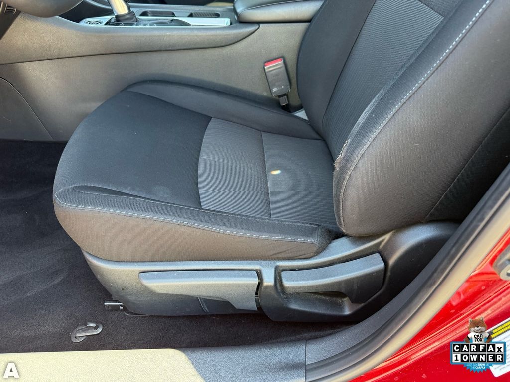 Used 2023 Scarlet Ember Tintcoat Nissan SV image 13