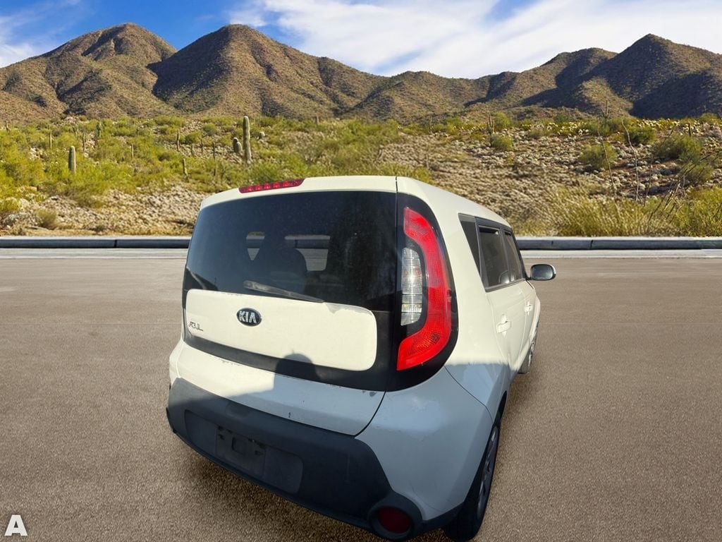 Used 2015 Cloud Kia Base image 4