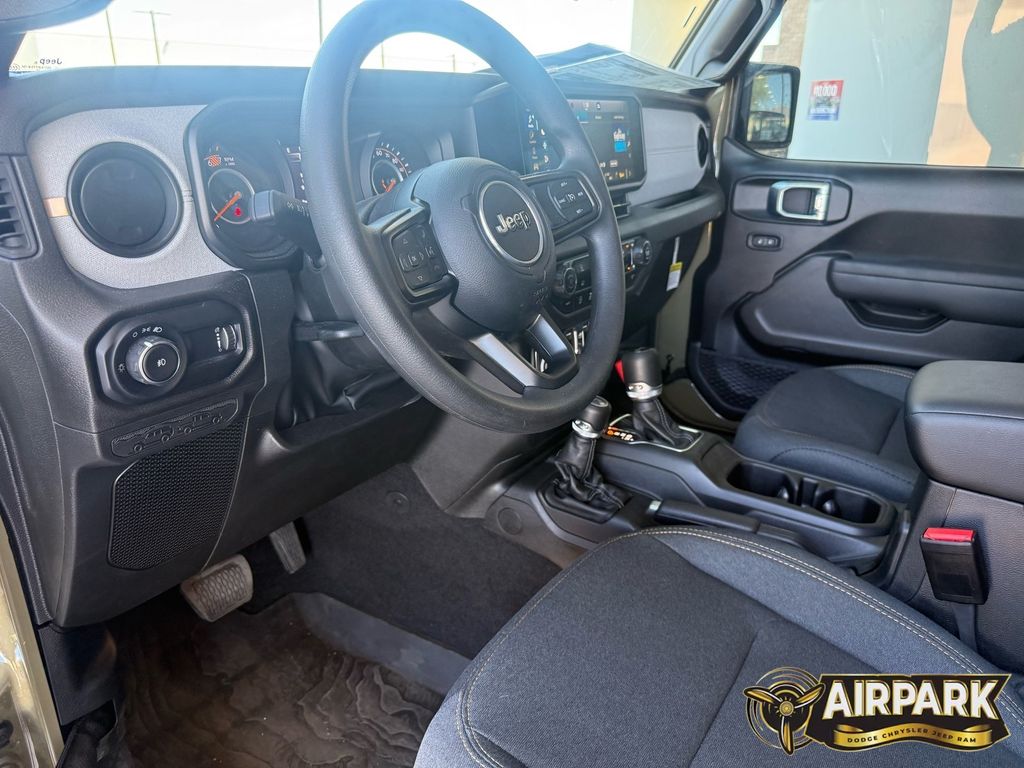 New 2025 41 Jeep Sport image 11