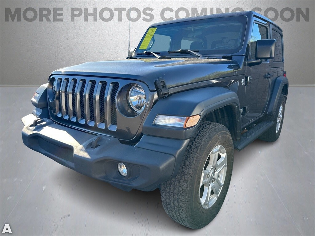 2018 Jeep Wrangler Sport S photo 2