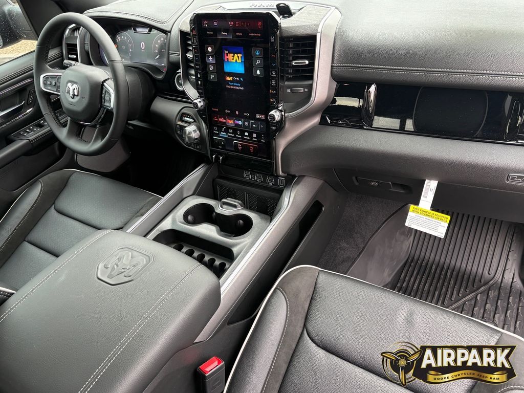 New 2026 Diamond Black Crystal Pearlcoat Ram Laramie image 11