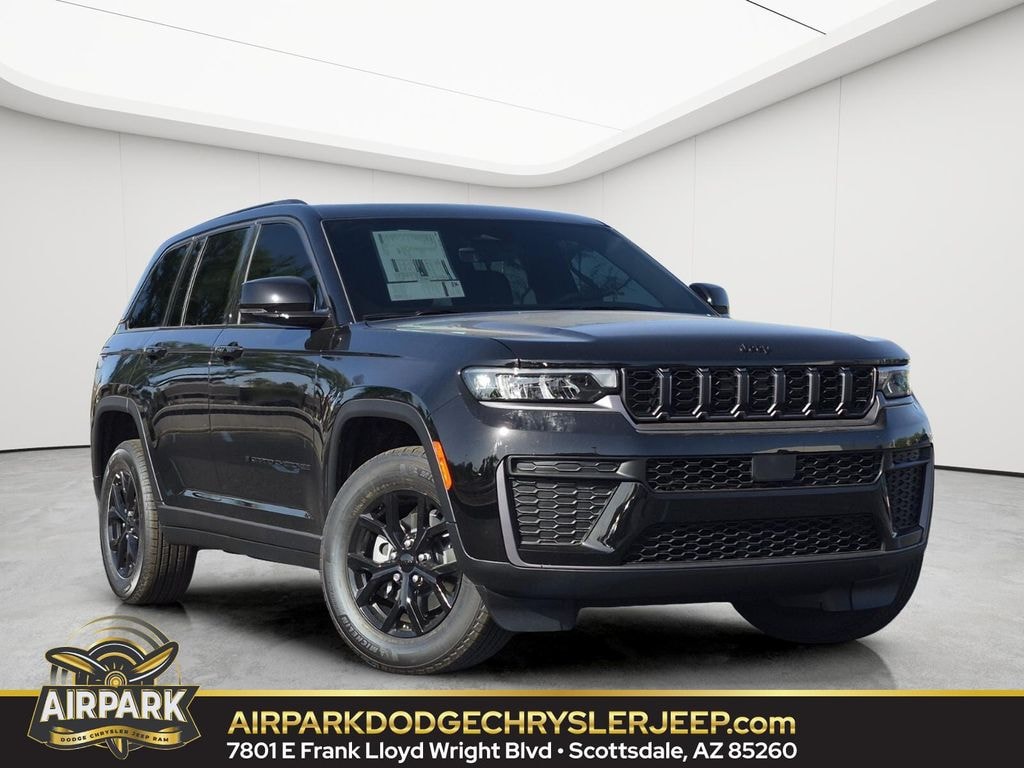 New 2026 Jeep Grand Cherokee Laredo Sport Utility
