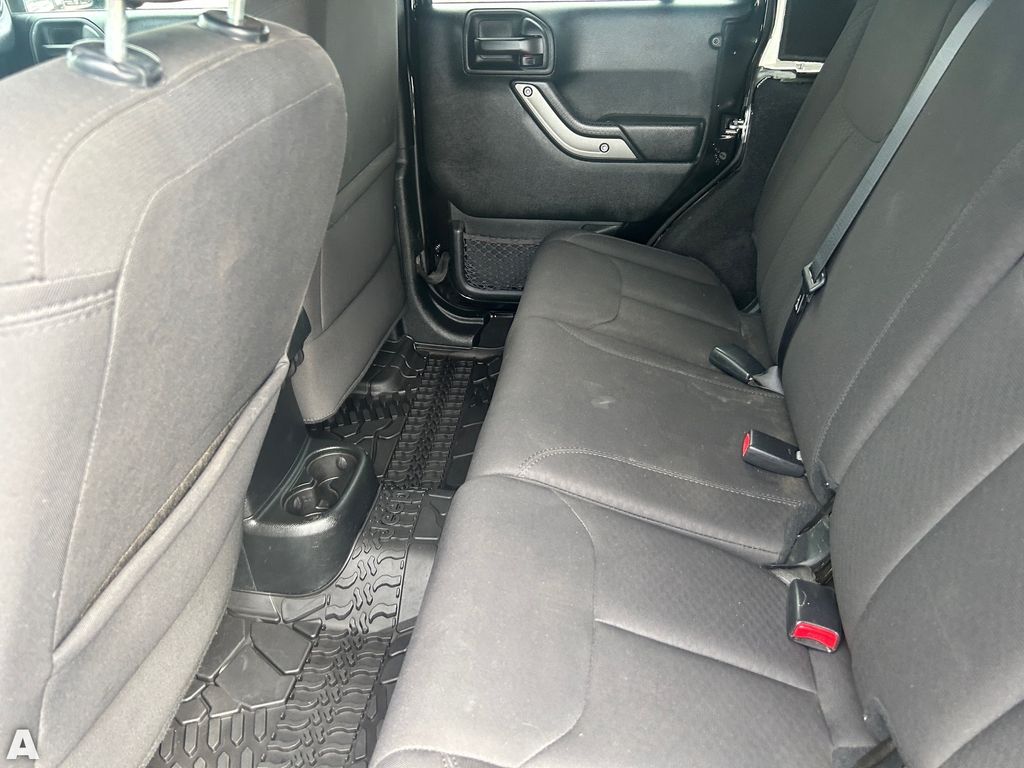 Used 2018 Black Clearcoat Jeep Unlimited Sport image 16