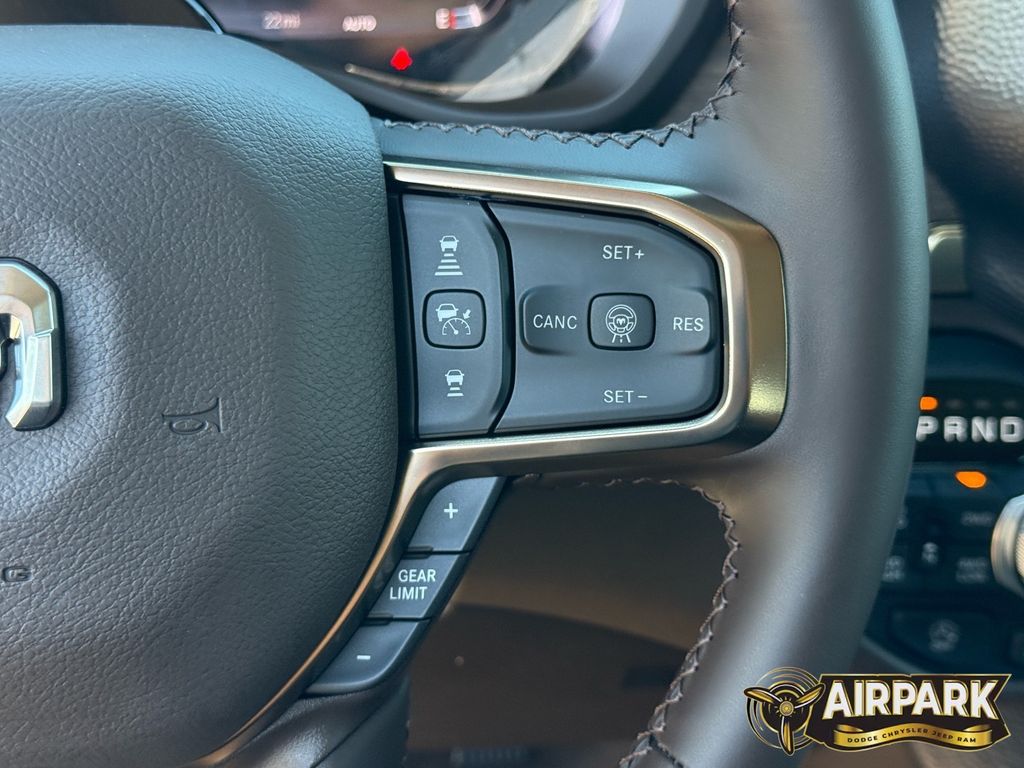 New 2026 Diamond Black Crystal Pearlcoat Ram Limited image 19