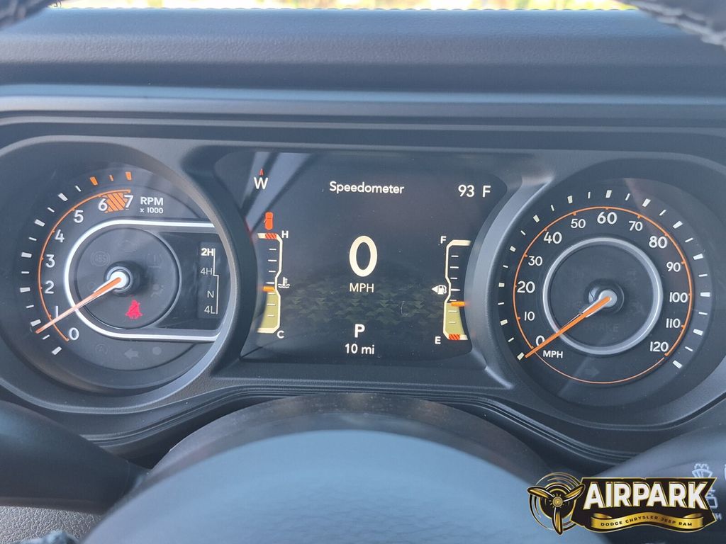 New 2026 Reign Jeep Rubicon image 24