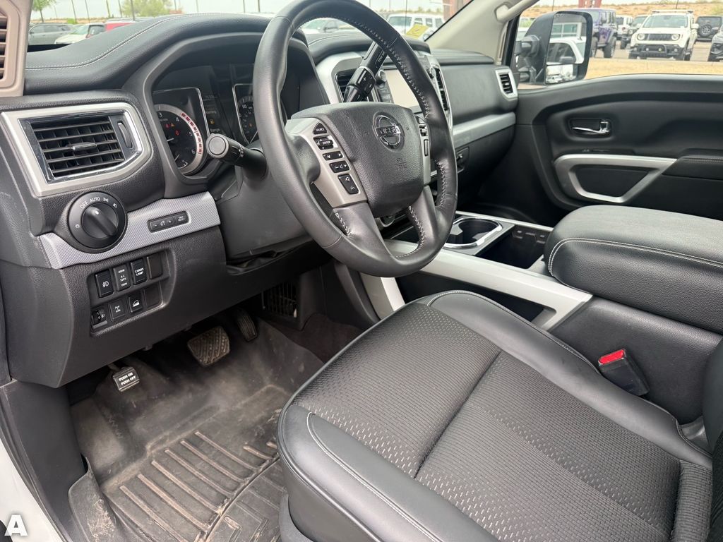 Used 2017 Pearl White Nissan PRO-4X image 11