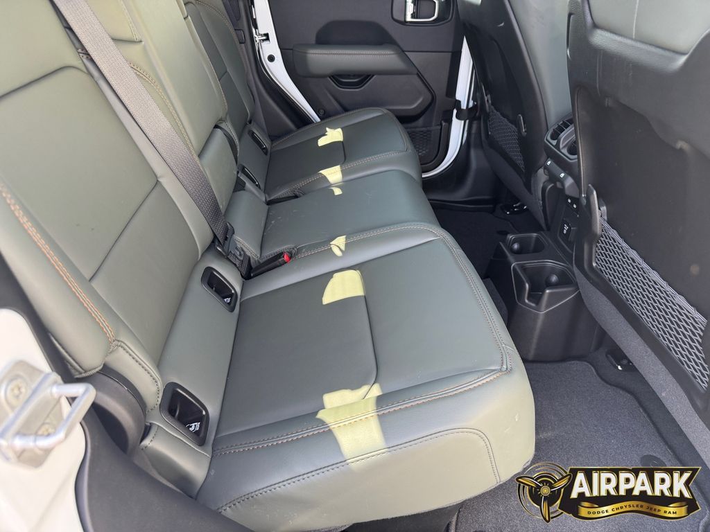 New 2026 Bright White Jeep Mojave image 14