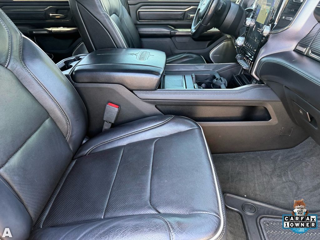 Used 2020 Diamond Black Crystal Pearlcoat Ram Limited image 29