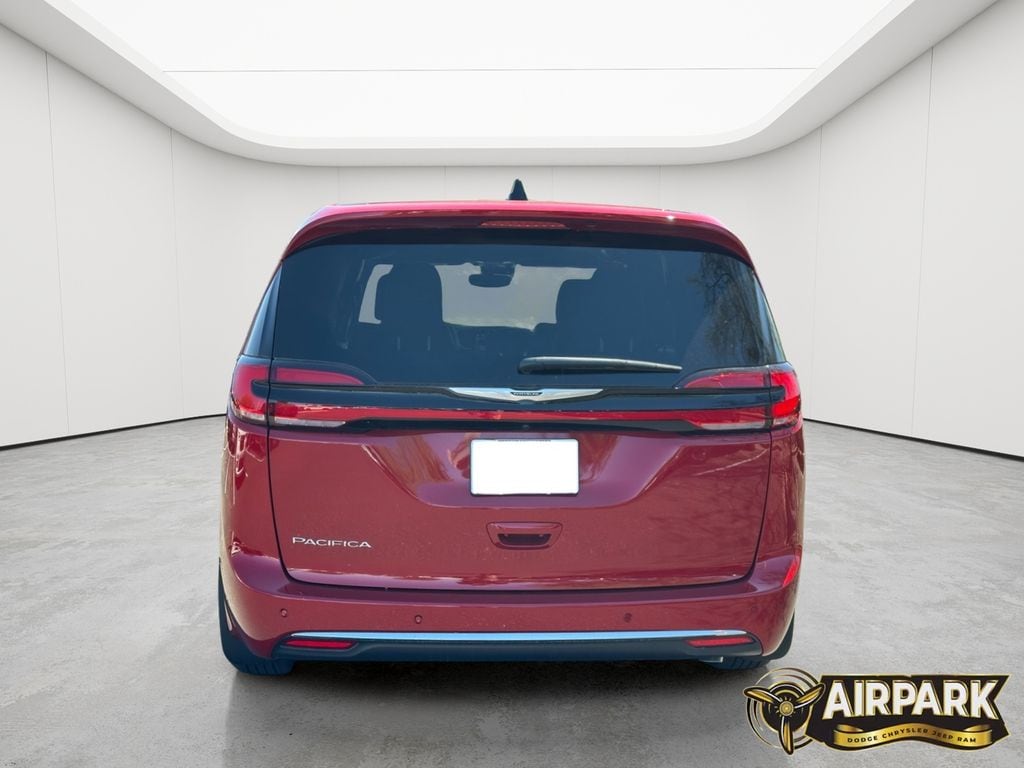 2025 Chrysler Pacifica Select - Photo 6