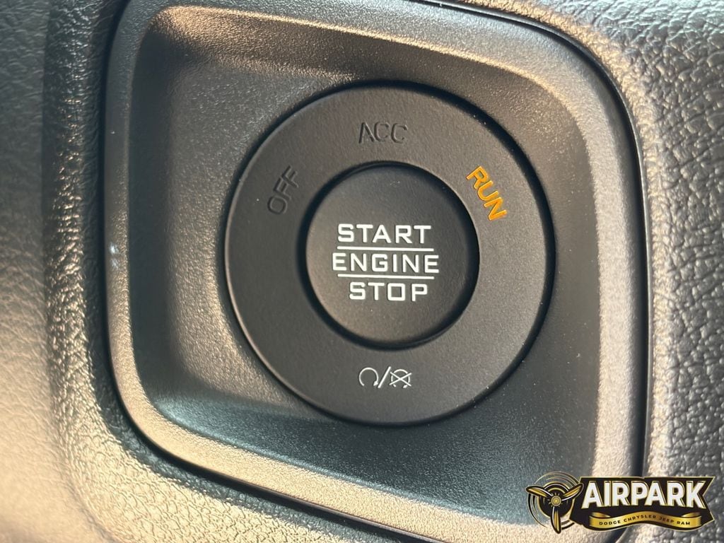 New 2026 Goldilocks Jeep Sport image 32
