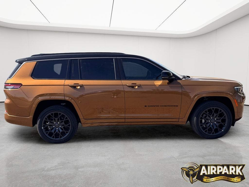 New 2026 Copper Shino Jeep Summit image 3