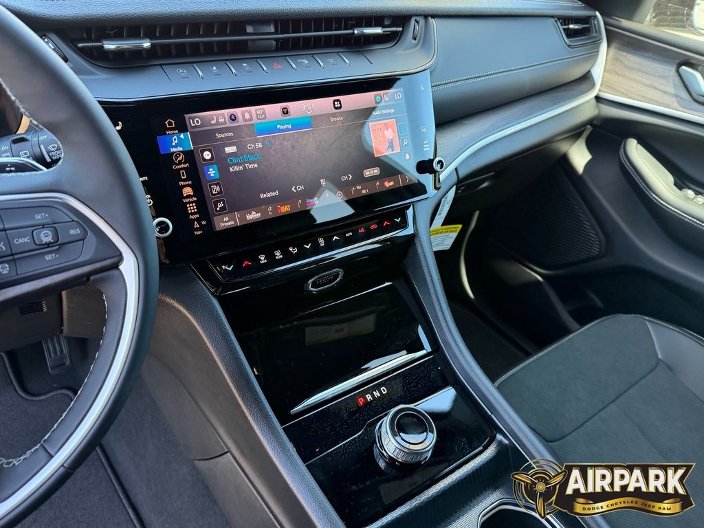 New 2026 Baltic Gray Jeep Laredo image 22
