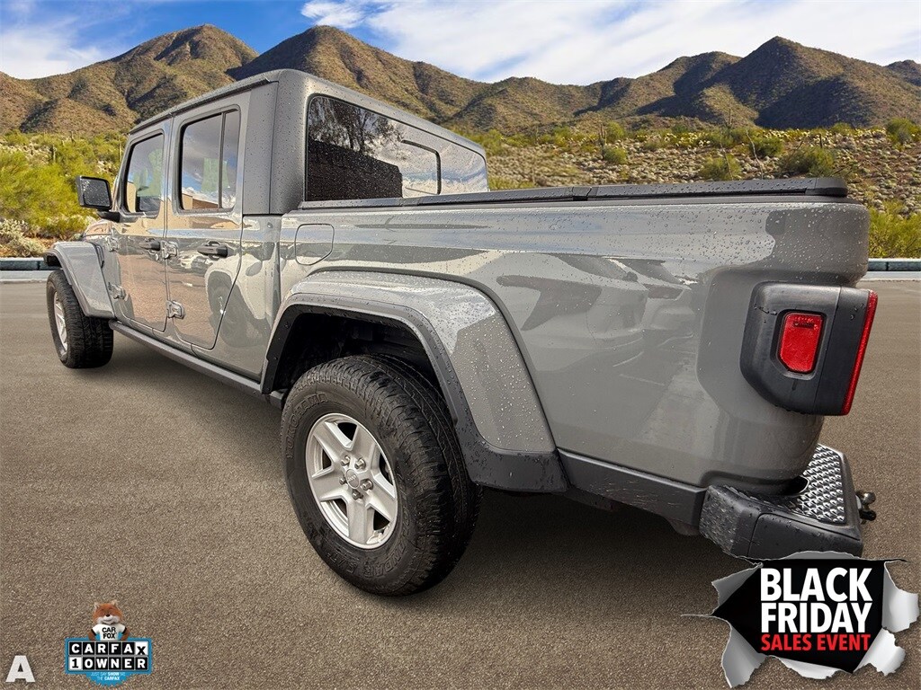 Used 2021 Jeep Gladiator Sport Truck