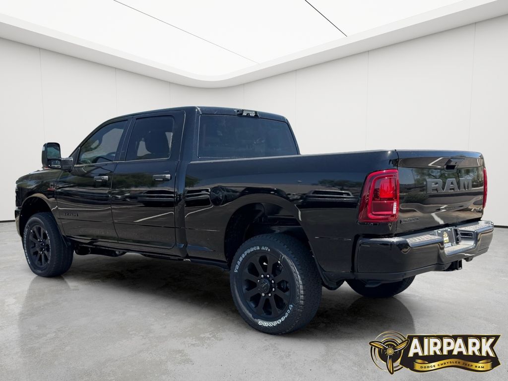 New 2026 Diamond Black Crystal Pearlcoat Ram Big Horn image 6