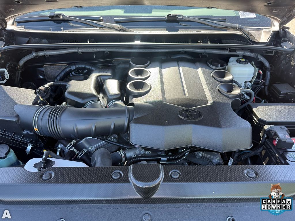 Used 2023 Silver Toyota SR5 Premium image 31