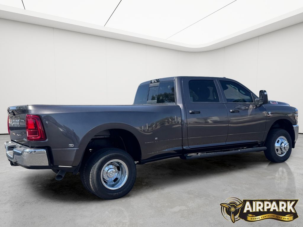 New 2026 Granite Crystal Ram Tradesman image 4