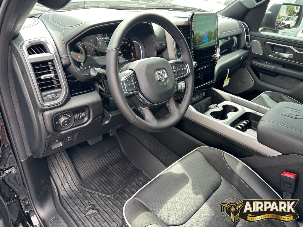 New 2026 Diamond Black Crystal Pearlcoat Ram Laramie image 16
