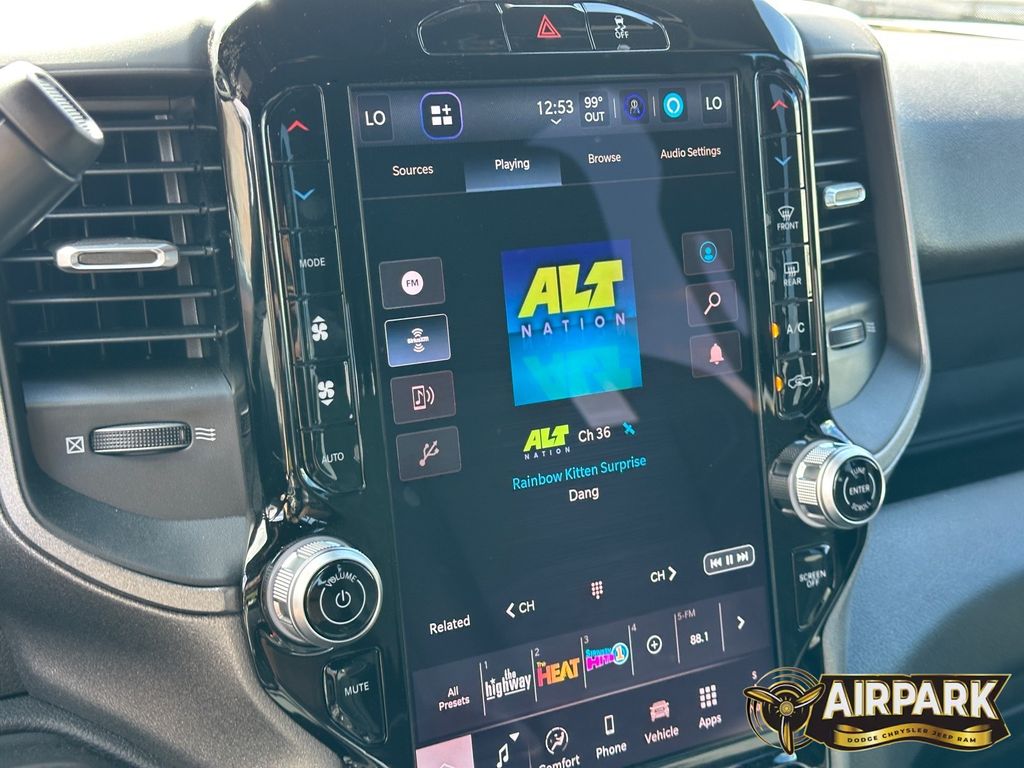 New 2026 Diamond Black Crystal Pearlcoat Ram Tradesman image 18