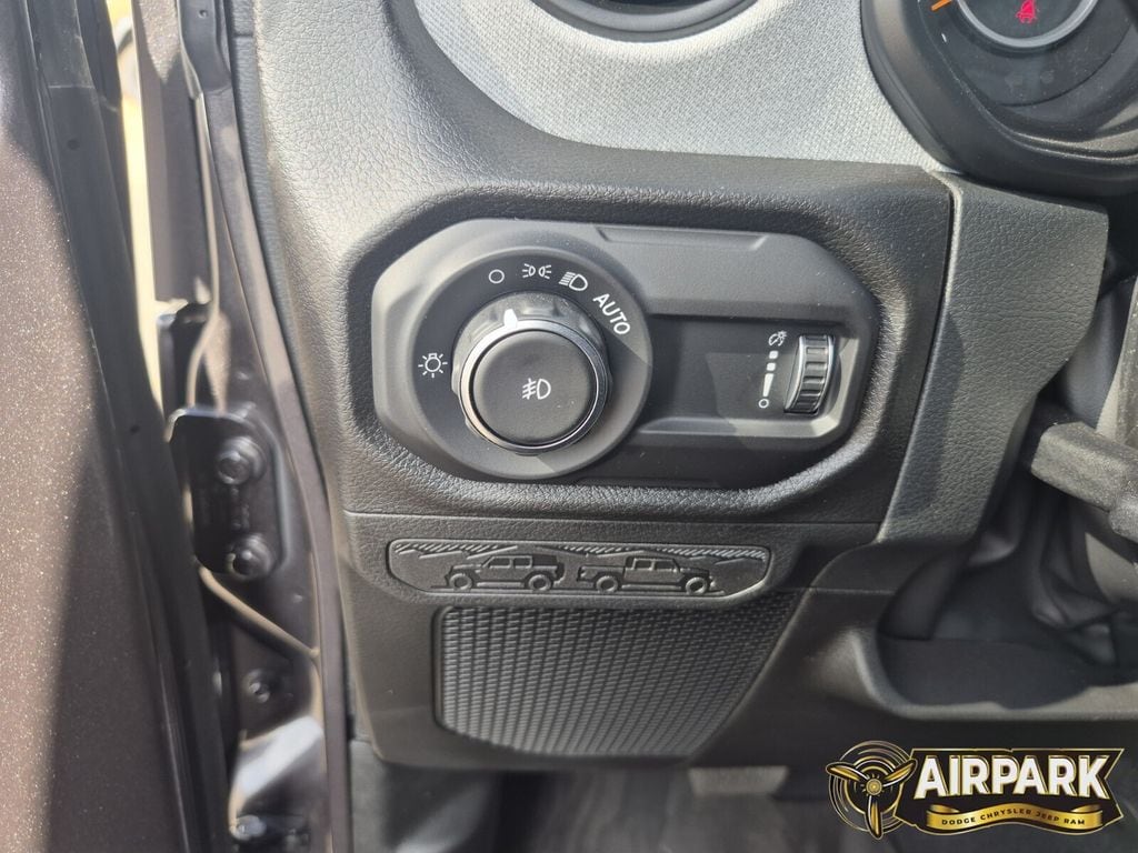 New 2026 Granite Crystal Jeep Sport image 12
