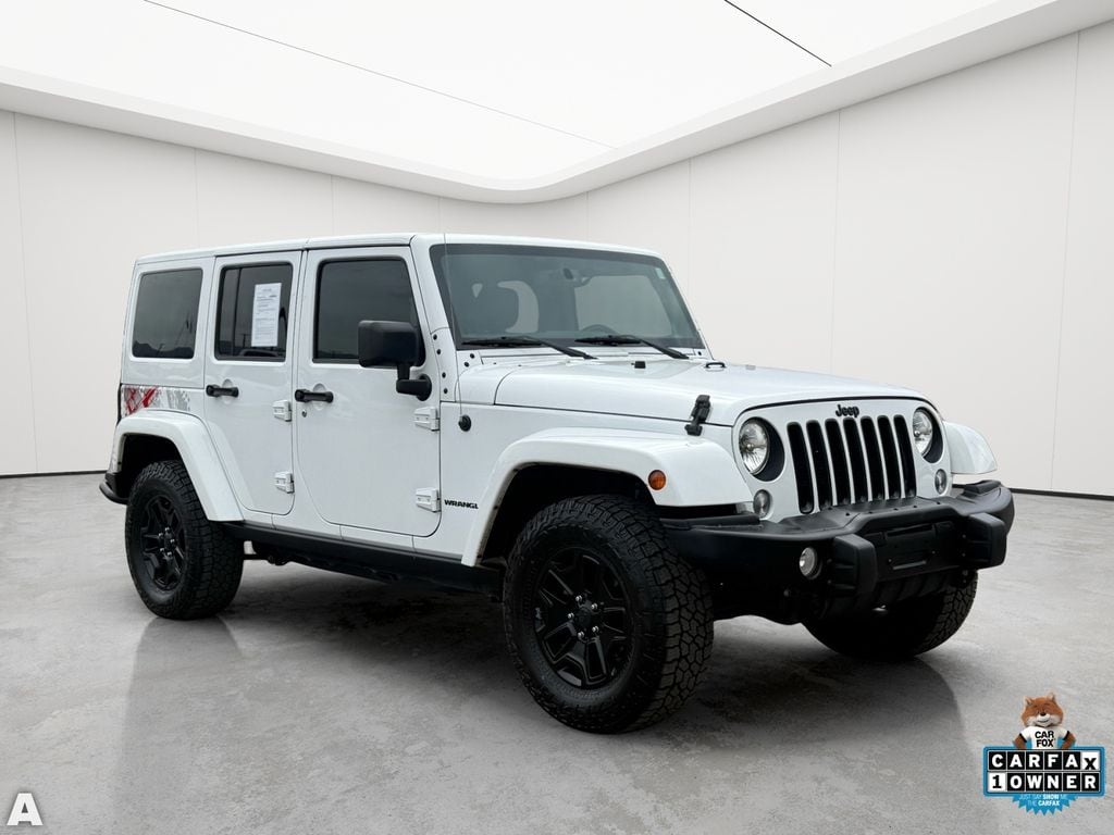 Used 2016 Bright White Clearcoat Jeep Unlimited Sahara image 9