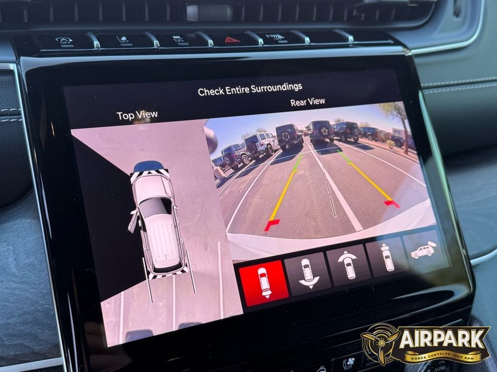 Used 2025 Silver Zynith Jeep Limited image 13