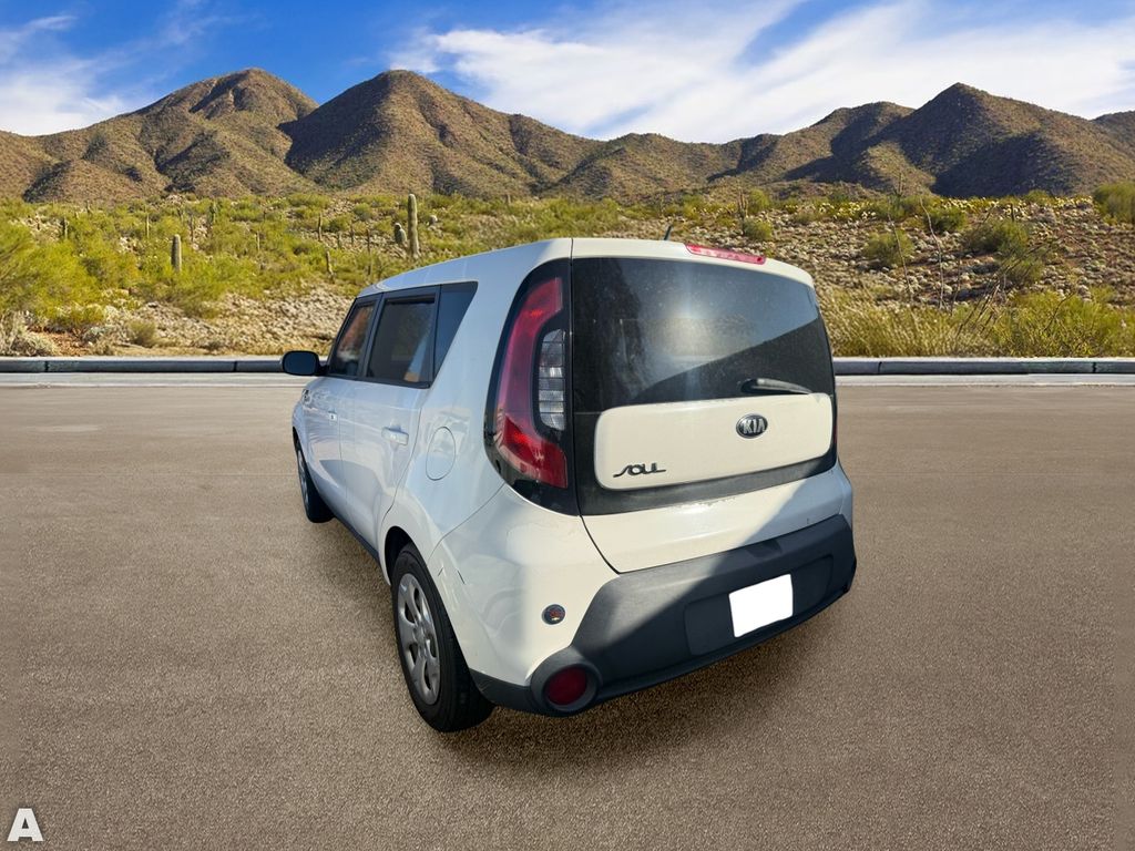 Used 2015 Cloud Kia Base image 3